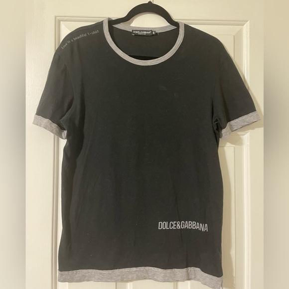 Dolce & Gabbana “Love is a beautiful T-shirt” - Picture 1 of 6